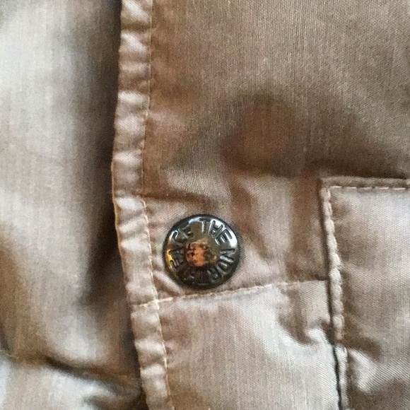 The North Face Quilted Puffer Down Vest - Picture 4 of 8